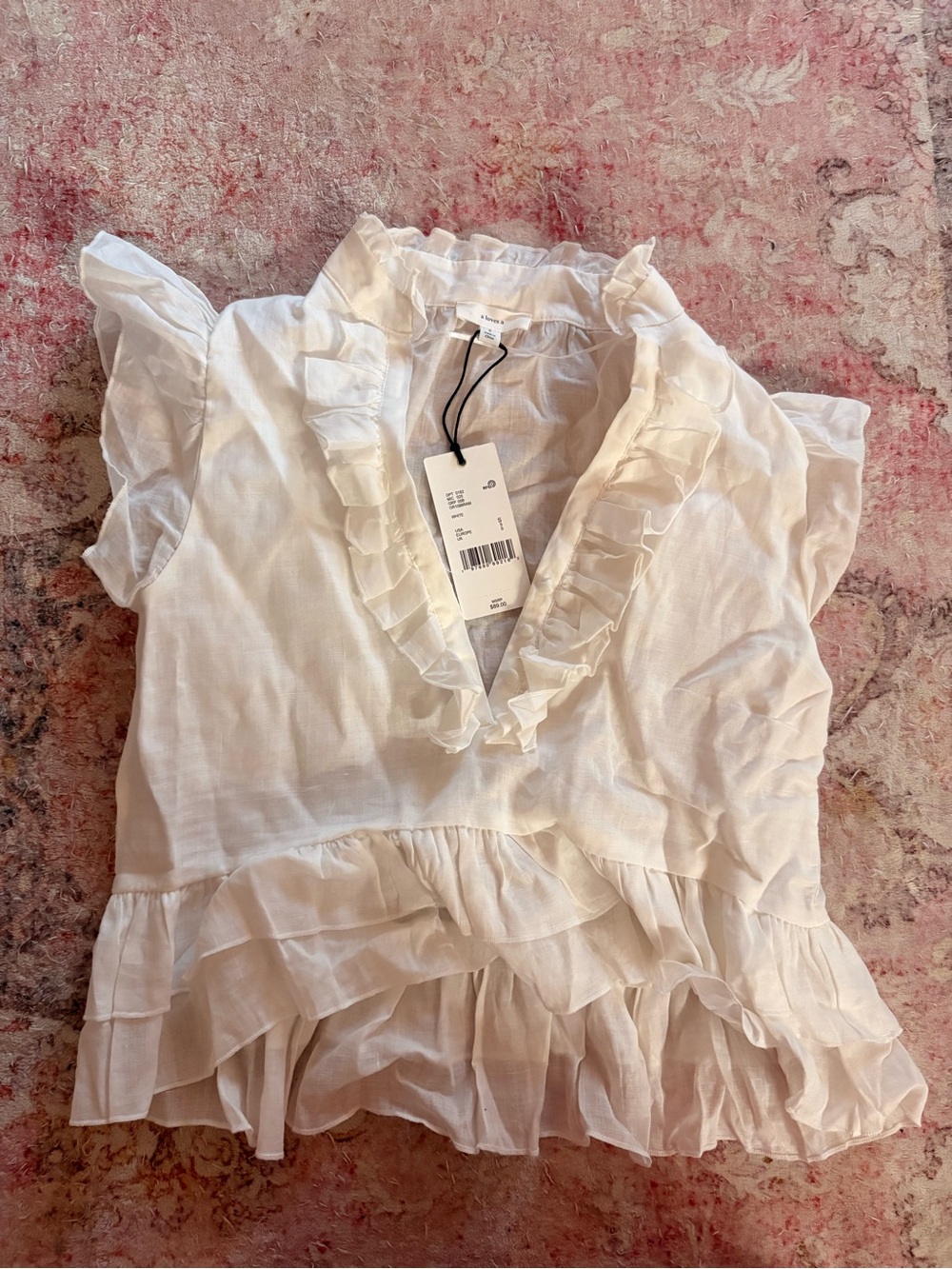 A Loves A Blouse
